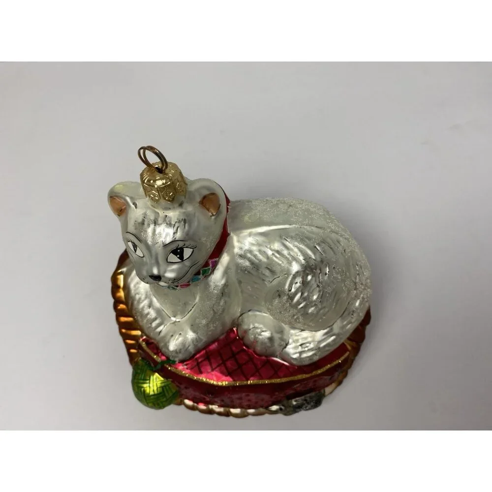 Christopher Radko Christmas Ornament Persian Cat On Bed Yarn‎ PURRfect Vintage